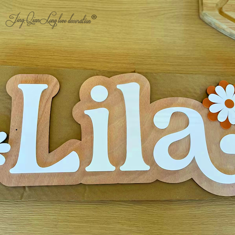 Custom Personalized wooden fir - Baby Nursery Modern บทวิจารณ์และราคา